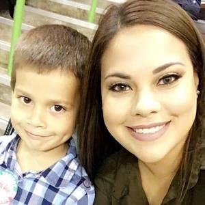 Meet your Posher, Cassie